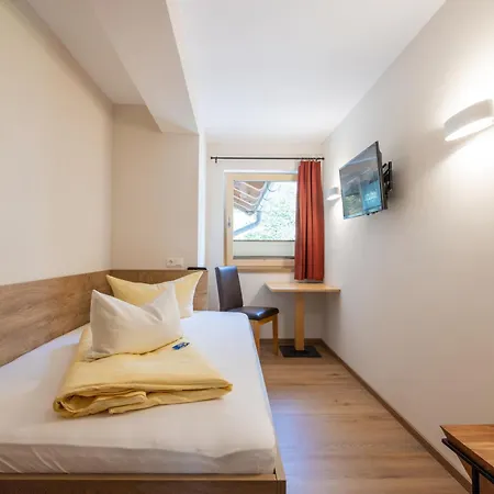 Gaestehaus Rettenbacher Fulpmes
