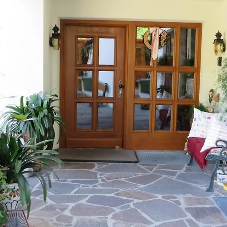 Apartman Gaestehaus Rettenbacher Fulpmes