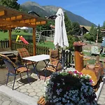 아파트 Gaestehaus Rettenbacher