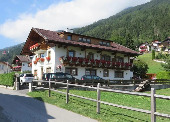 Gaestehaus Rettenbacher Fulpmes